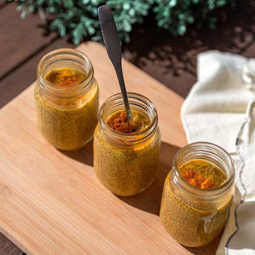 Turmeric ginger chia pudding