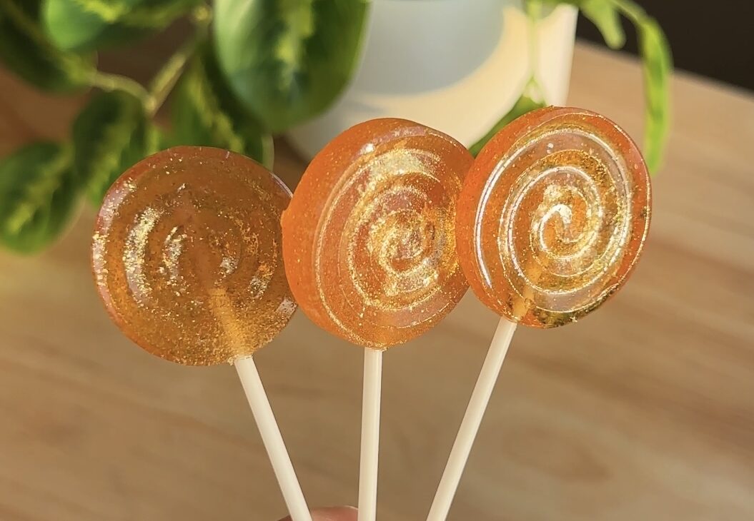 3-Ingredient Homemade Honey Lollipops