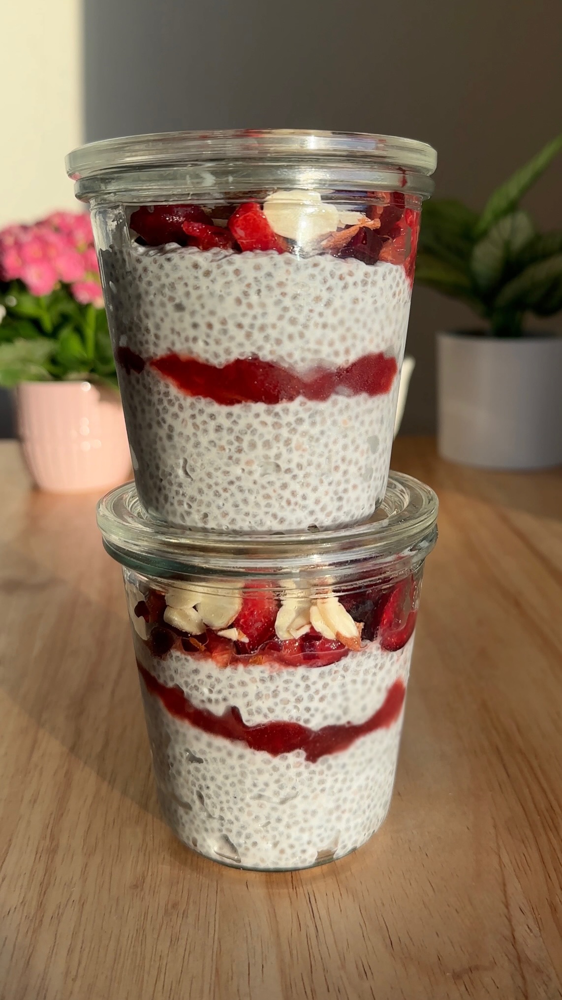 very cherry chia pudding